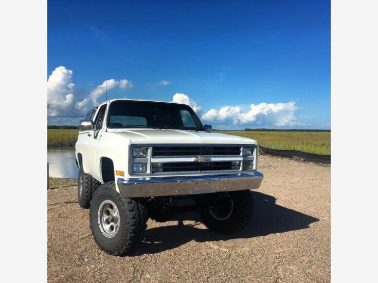 Thumbnail Photo undefined for 1988 Chevrolet Blazer 4WD 2-Door